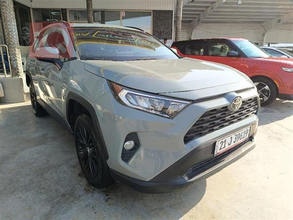 Toyota for sale in Iraq